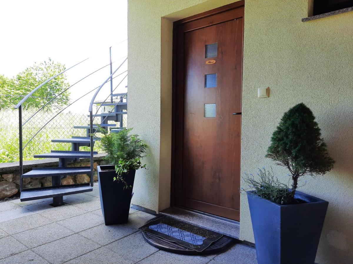 Spacious Apartment "Ana" On Lake Sabljaci Ogulin Eksteriør bilde